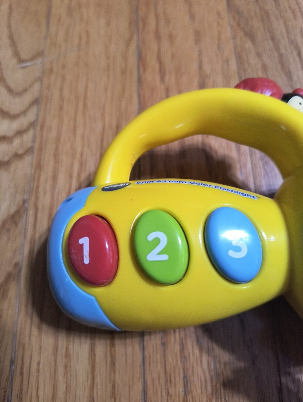 VTech Spin and Learn Color Flashlight - Picture 2 of 12